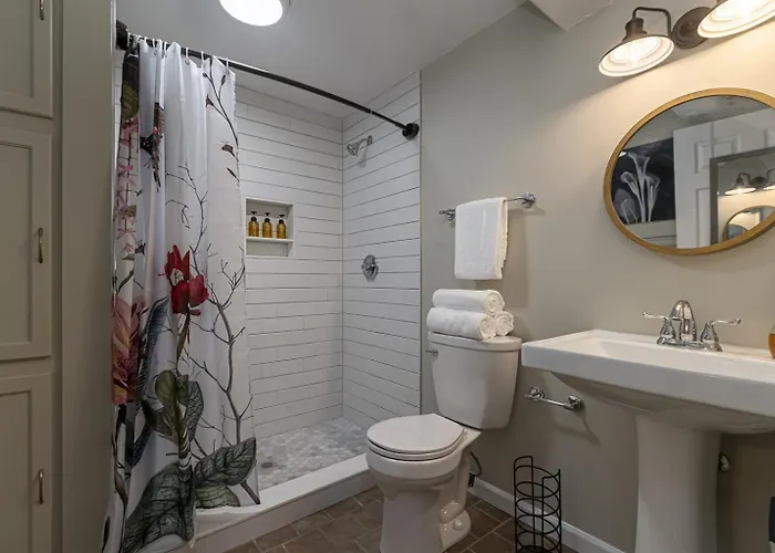 Converted Historic Full Kitchen, 3rd Flr