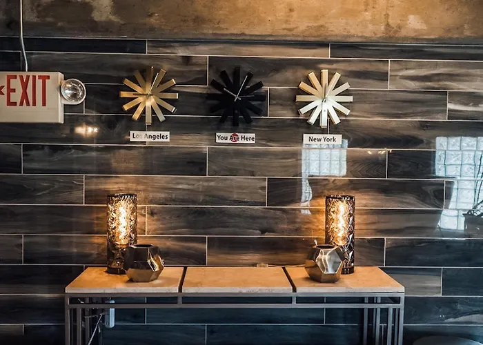 Converted Historic Full Kitchen, 3rd Flr Carbondale